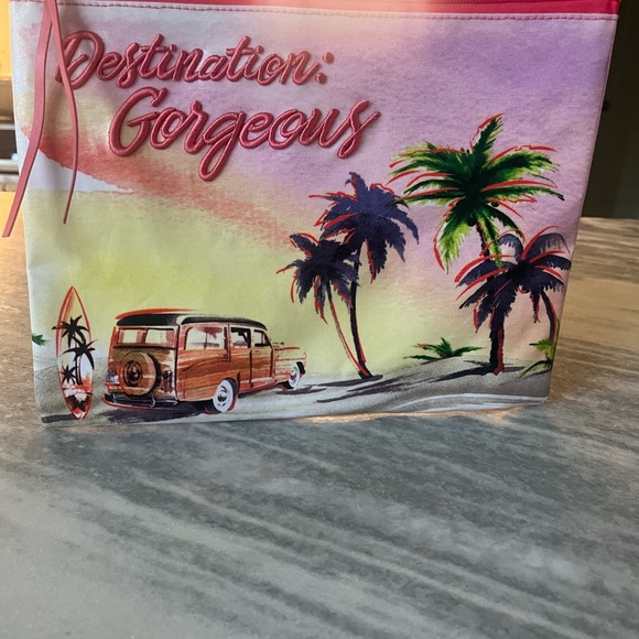 Vintage 🏝Merle ☀️Norman 🏝cosmetics ☀️🏝bag 🏝travel ☀️😂size toiletry 🏝☀️ - Picture 6 of 16